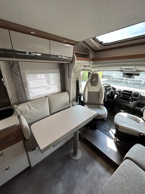 DETHLEFFS TREND T7057 DBL — Offre Exceptionnelle —