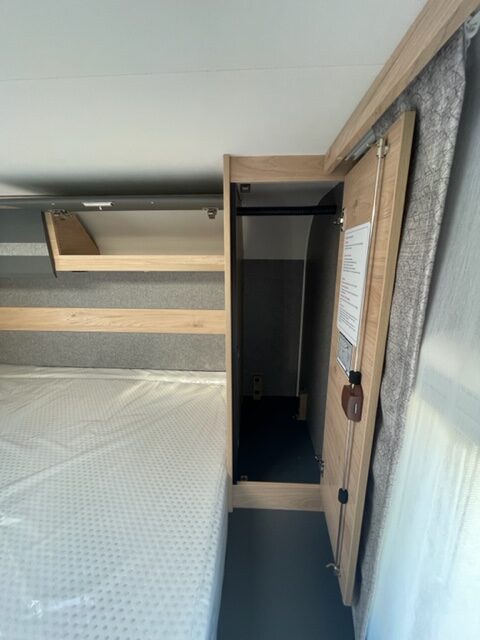 DESTOCKAGE REMISE EXCEPTIONNELLE – DETHLEFFS JUST GO T7055 DBL