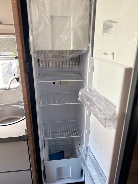 KNAUS VAN WAVE 640 MEG VANSATION — OCCASION RÉCENT —