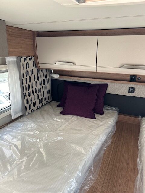 KNAUS VAN WAVE 640 MEG VANSATION — OCCASION RÉCENT —