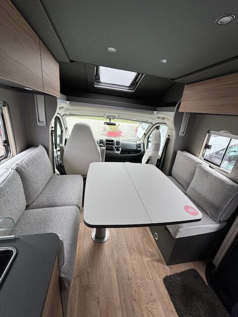 DETHLEFFS TREND T 7057 DBL