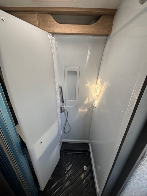 DETHLEFFS GLOBETRAIL ADVANTAGE 600 DS